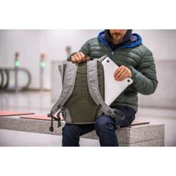 Exped Metro 20 Backpack - Grey 15 Exped Metro 20 Backpack - Grey -Exporteren Exped Winkel exped in action 128 1215652